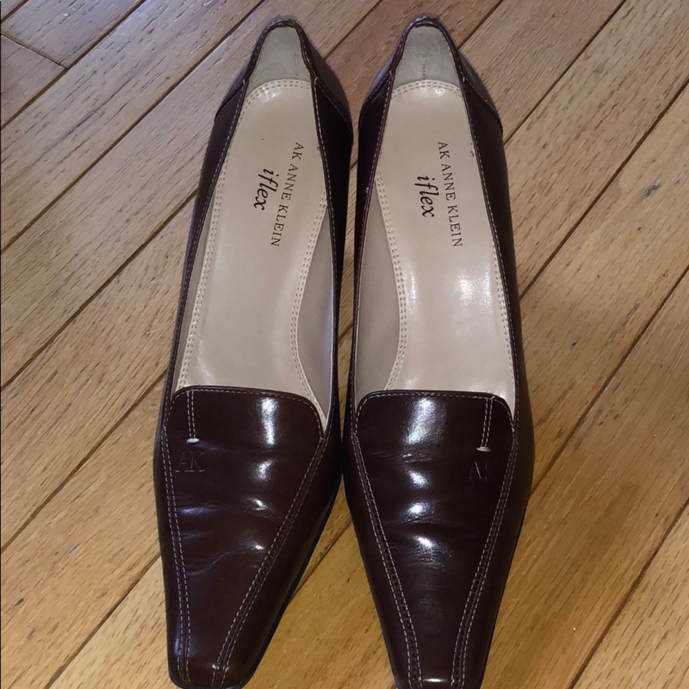 Women’s shoes